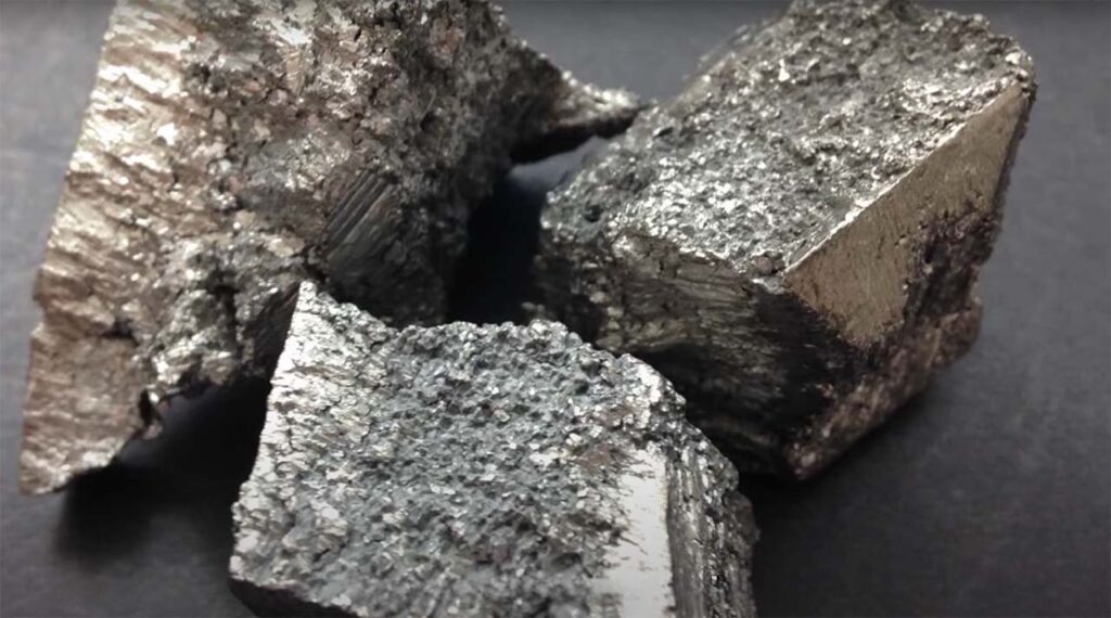 Dysprosium Oxide (Dy2O3): A Comprehensive Guide 3 Dysprosium(III) Oxide
