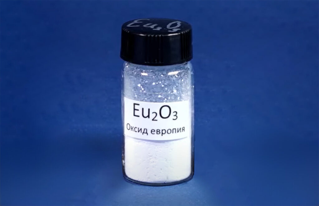 Europium Oxide (Eu2O3): Properties, Uses & Sourcing 4 Wholesale Europium Oxide Powder
